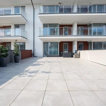 Z Wielkim Tarasem Morska 2 50m Do Morza *